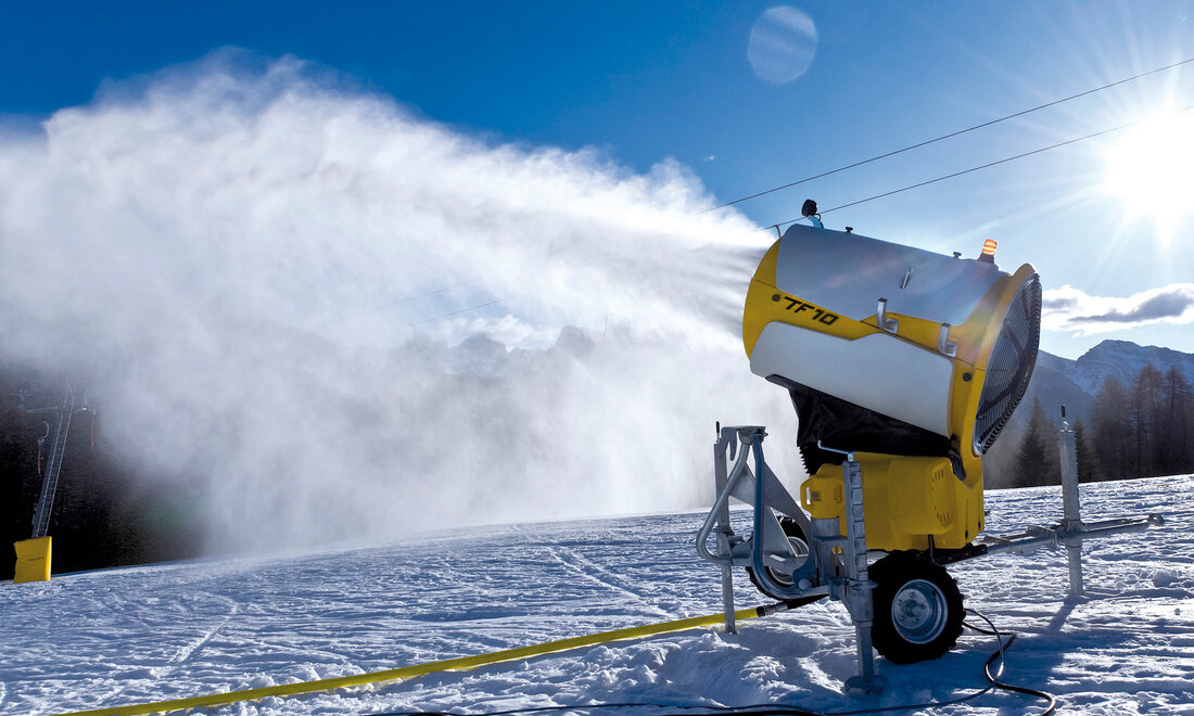 Snow State Snow Squall Snowmaker, Home Snowmaking Machine